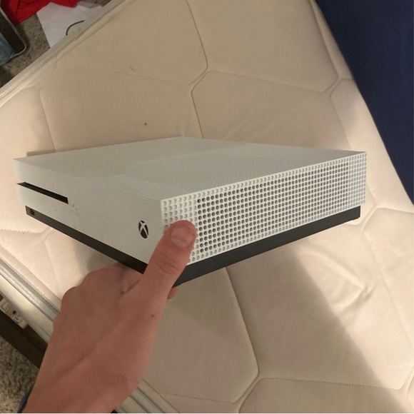Xbox 1 s